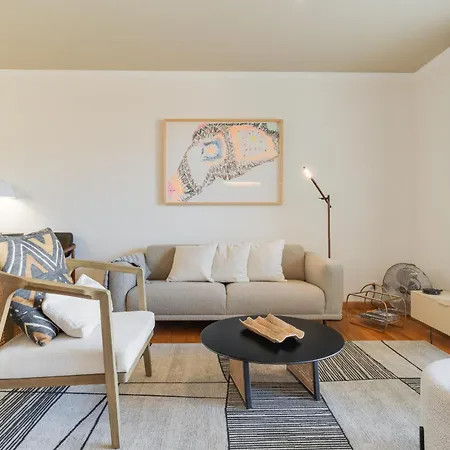 Elena By Atlantic Apartment *